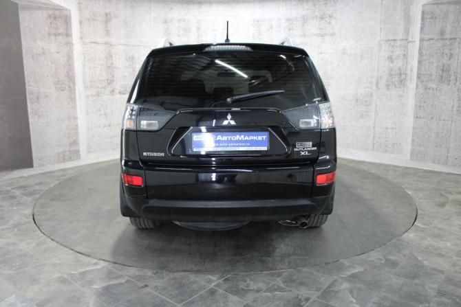 Mitsubishi Outlander II с пробегом 2008 года, цена 825 000 рублей, 250875 км, внедорожник, Автокод Объявления