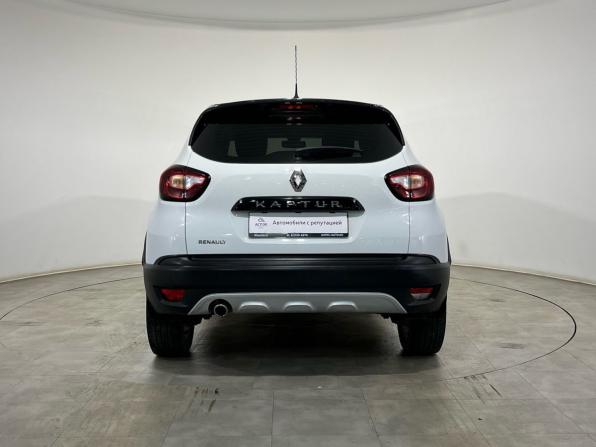 Renault Kaptur I с пробегом 2017 года, цена 1 203 000 рублей, 108668 км, внедорожник, Автокод Объявления