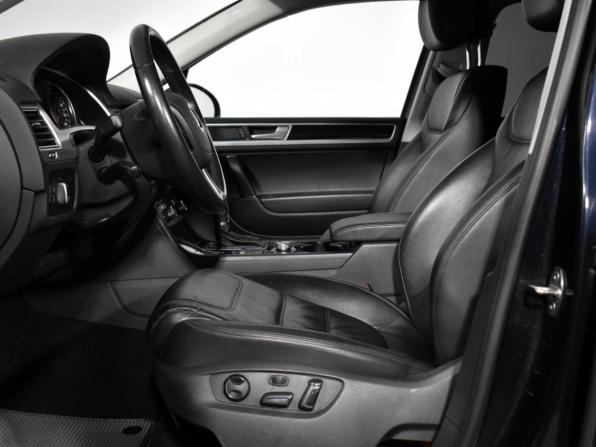 Volkswagen Touareg II Рестайлинг с пробегом 2016 года, цена 2 836 790 рублей, 117252 км, внедорожник, Автокод Объявления