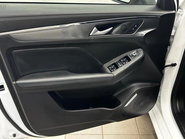 Haval Jolion I Рестайлинг с пробегом 2023 года, цена 1 699 000 рублей, 64766 км, внедорожник, Автокод Объявления