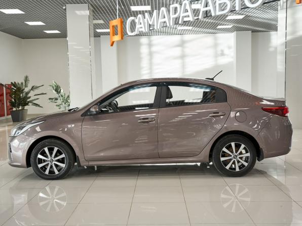Kia Rio IV с пробегом 2018 года, цена 1 391 000 рублей, 77795 км, седан, Автокод Объявления