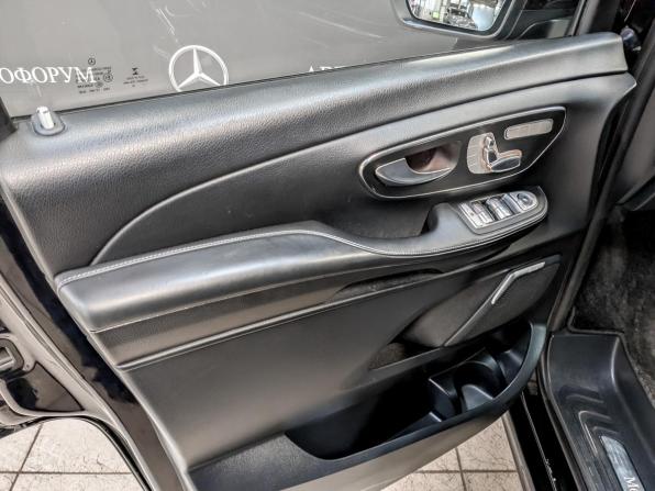 Mercedes-Benz Vito III (W447) Рестайлинг с пробегом 2019 года, цена 4 900 000 рублей, 150800 км, минивэн, Автокод Объявления