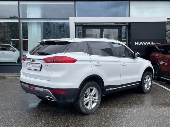 Geely Atlas I с пробегом 2021 года, цена 1 579 000 рублей, 45697 км, внедорожник, Автокод Объявления