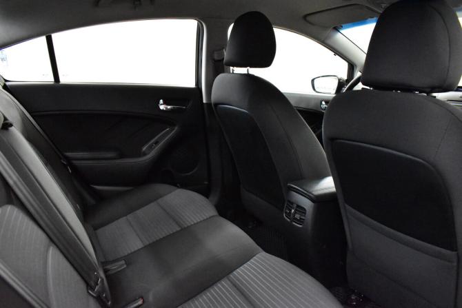 Kia Cerato III Рестайлинг (Classic) с пробегом 2017 года, цена 1 290 000 рублей, 91424 км, седан, Автокод Объявления