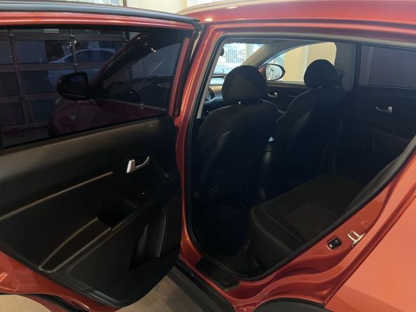 Kia Sportage III с пробегом 2012 года, цена 1 215 000 рублей, 199863 км, внедорожник, Автокод Объявления