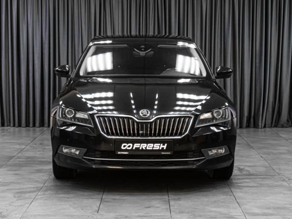 Skoda Superb III с пробегом 2018 года, цена 2 299 000 рублей, 232971 км, лифтбек, Автокод Объявления