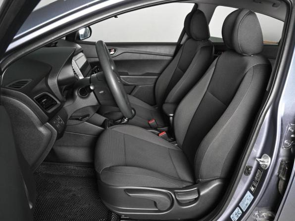 Hyundai Solaris II с пробегом 2017 года, цена 1 369 000 рублей, 57119 км, седан, Автокод Объявления