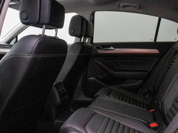 Volkswagen Passat B8 Рестайлинг с пробегом 2020 года, цена 3 199 000 рублей, 74500 км, седан, Автокод Объявления