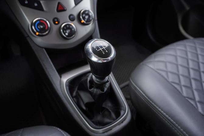 Chevrolet Aveo II с пробегом 2012 года, цена 490 000 рублей, 303155 км, седан, Автокод Объявления