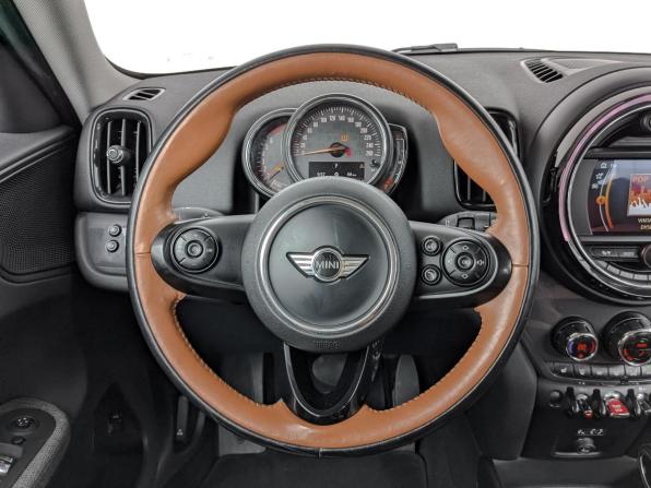 Mini Countryman II с пробегом 2018 года, цена 2 600 000 рублей, 28859 км, внедорожник, Автокод Объявления