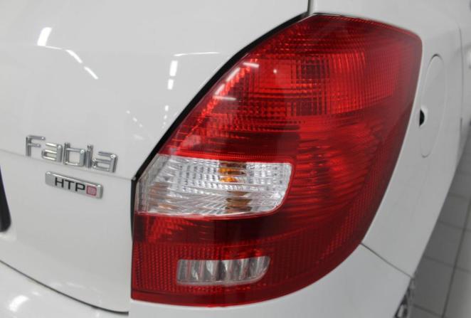 Skoda Fabia II Рестайлинг с пробегом 2011 года, цена 425 000 рублей, 184143 км, хэтчбек, Автокод Объявления