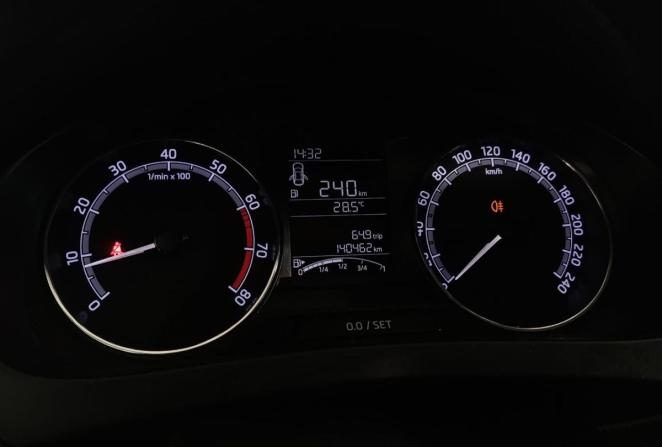 Skoda Rapid I Рестайлинг с пробегом 2018 года, цена 1 150 000 рублей, 140280 км, лифтбек, Автокод Объявления
