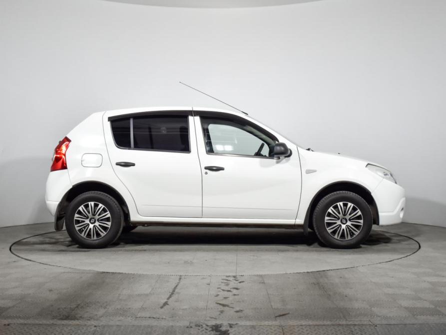Renault Sandero I Санкт-Петербург  - изображение 4