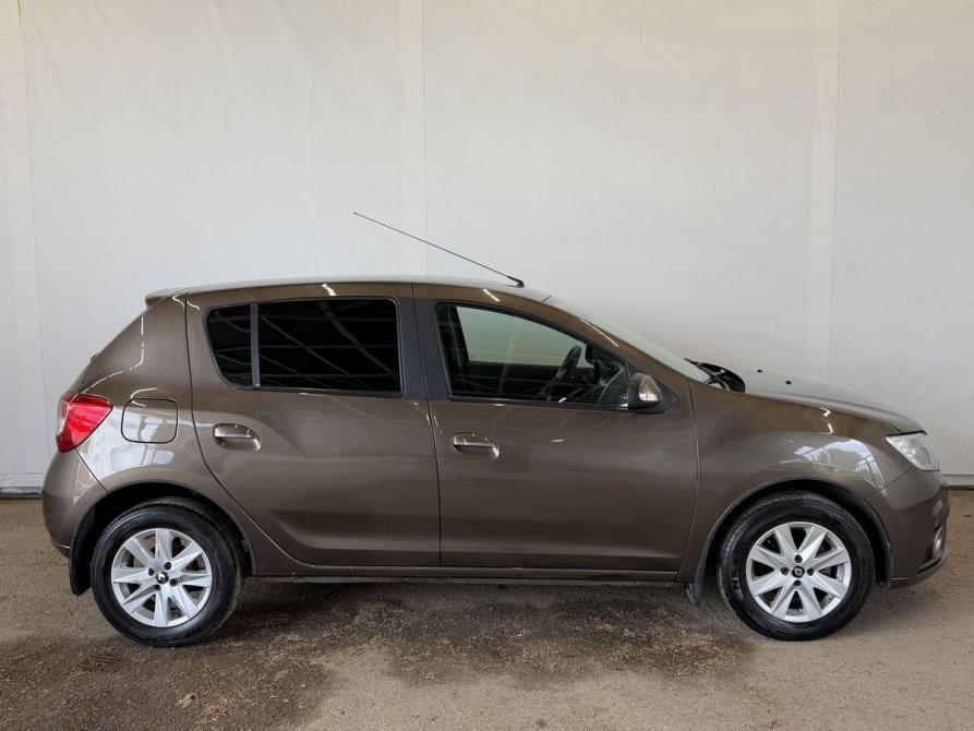 Renault Sandero II Рестайлинг Псков  - изображение 5