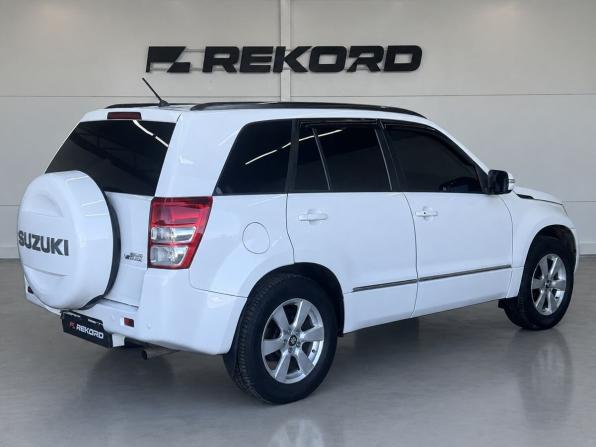Suzuki Grand Vitara II Рестайлинг 2 с пробегом 2013 года, цена 1 429 000 рублей, 288782 км, внедорожник, Автокод Объявления