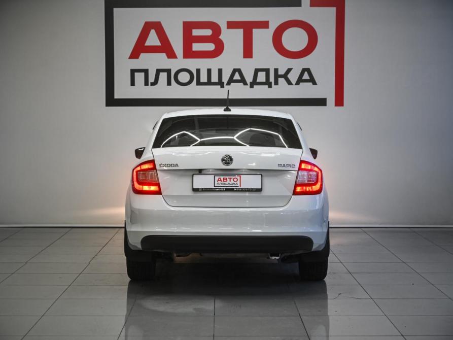 Skoda Rapid I Челябинск  - изображение 7