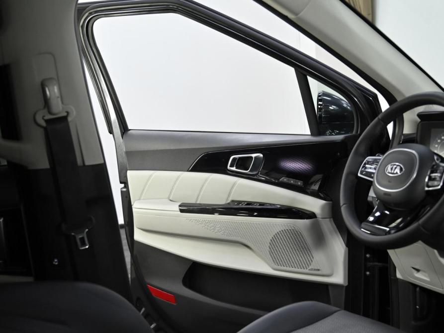 Kia Carnival IV Москва  - изображение 9