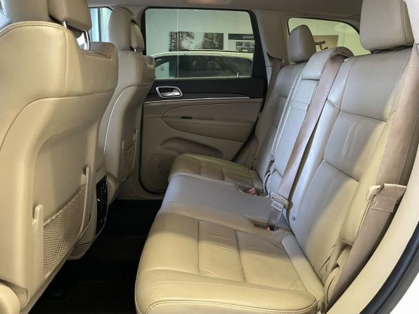 Jeep Grand Cherokee IV (WK2) Рестайлинг с пробегом 2014 года, цена 2 280 000 рублей, 186655 км, внедорожник, Автокод Объявления