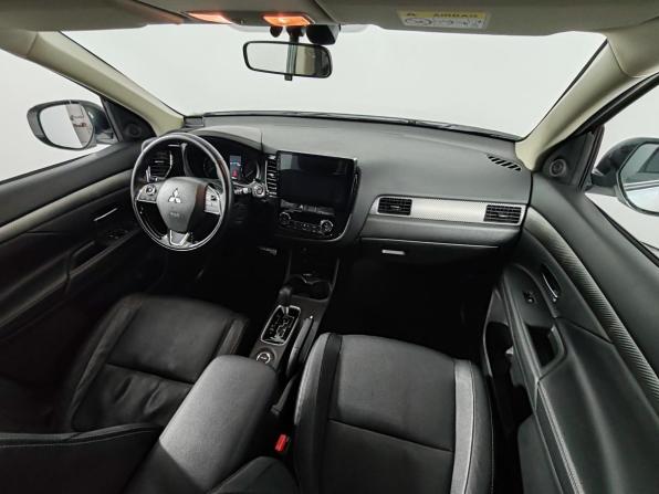 Mitsubishi Outlander III Рестайлинг 2 с пробегом 2015 года, цена 1 755 000 рублей, 77202 км, внедорожник, Автокод Объявления