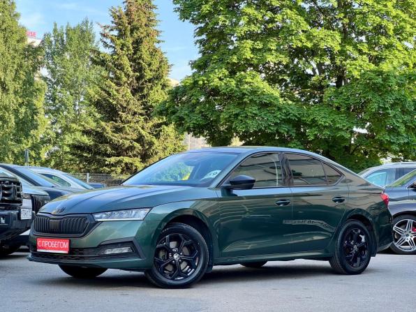 Skoda Octavia IV (A8) с пробегом 2021 года, цена 2 049 000 рублей, 140318 км, лифтбек, Автокод Объявления