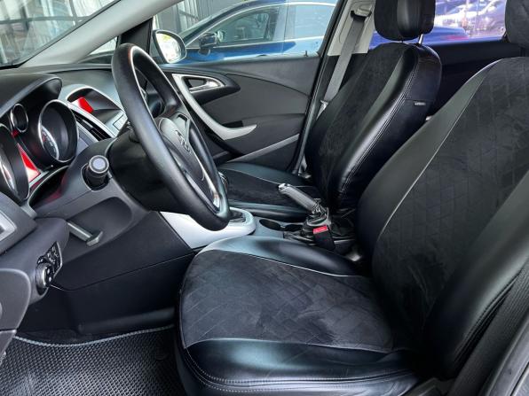 Opel Astra J с пробегом 2011 года, цена 794 000 рублей, 115162 км, хэтчбек, Автокод Объявления
