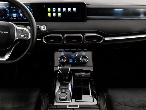 JETOUR X70+ I Рестайлинг с пробегом 2024 года, цена 2 029 000 рублей, 38797 км, внедорожник, Автокод Объявления