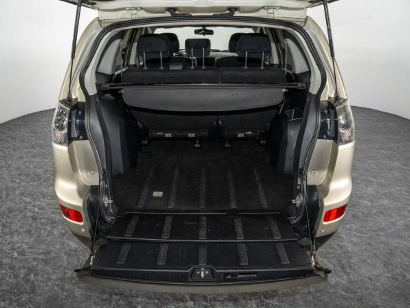 Mitsubishi Outlander II с пробегом 2008 года, цена 1 058 500 рублей, 215299 км, внедорожник, Автокод Объявления