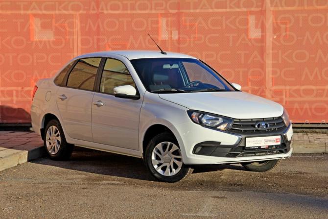 Lada (ВАЗ) Granta I Рестайлинг с пробегом 2023 года, цена 644 800 рублей, 71510 км, седан, Автокод Объявления