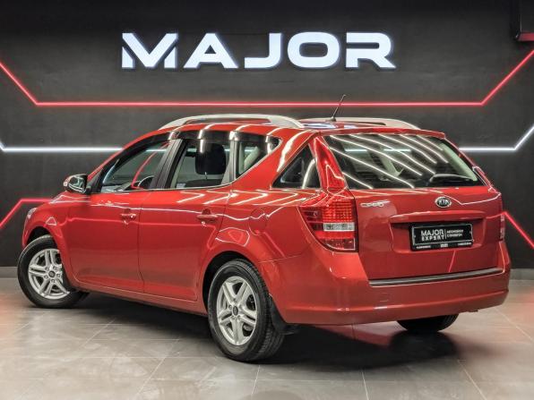 Kia Ceed I Рестайлинг с пробегом 2011 года, цена 1 000 000 рублей, 49664 км, универсал, Автокод Объявления