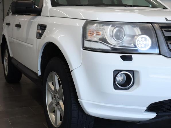 Land Rover Freelander II Рестайлинг 2 с пробегом 2013 года, цена 1 308 600 рублей, 265439 км, внедорожник, Автокод Объявления