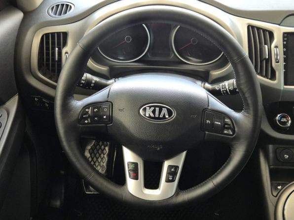 Kia Sportage III Рестайлинг с пробегом 2014 года, цена 1 449 000 рублей, 219176 км, внедорожник, Автокод Объявления