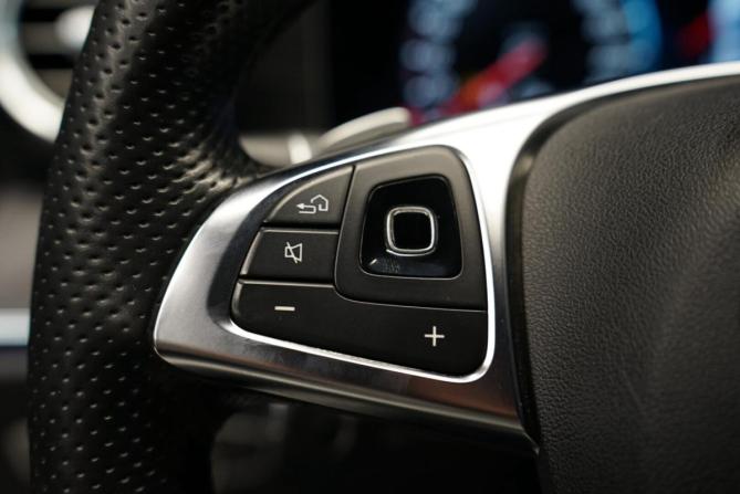 Mercedes-Benz E-Класс V (W213 S213 C238) с пробегом 2017 года, цена 3 499 000 рублей, 131000 км, седан, Автокод Объявления