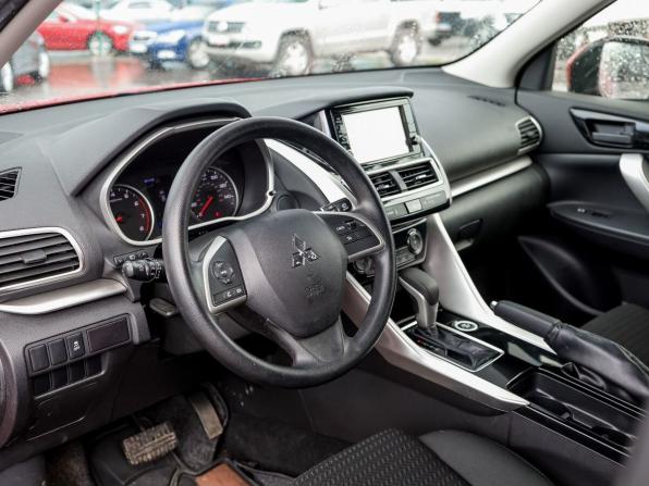 Mitsubishi Eclipse Cross I с пробегом 2019 года, цена 2 029 000 рублей, 99000 км, внедорожник, Автокод Объявления
