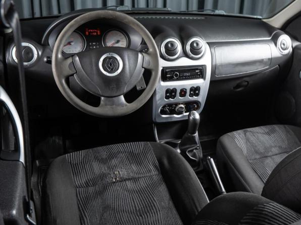 Renault Logan I Рестайлинг с пробегом 2011 года, цена 415 000 рублей, 276374 км, седан, Автокод Объявления