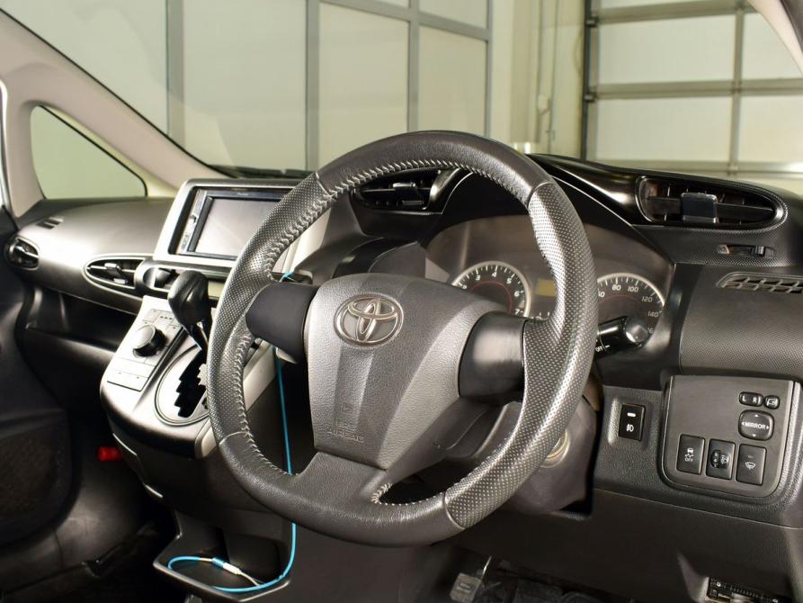 Toyota Wish II Рестайлинг Кемерово  - изображение 6