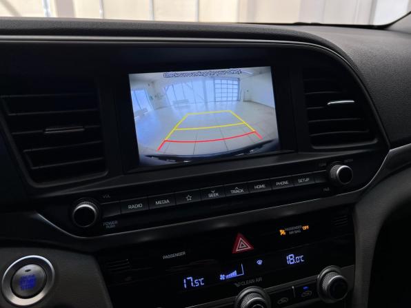Hyundai Elantra VII (CN7) с пробегом 2020 года, цена 1 630 000 рублей, 95998 км, седан, Автокод Объявления