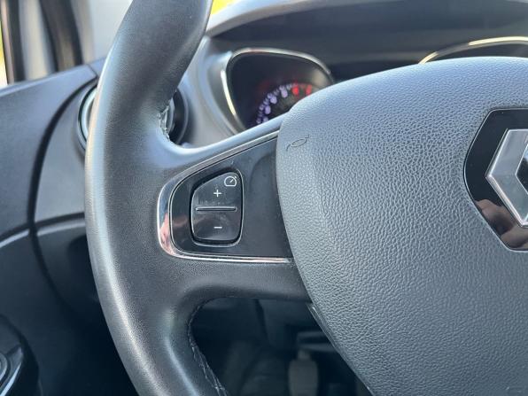 Renault Kaptur I с пробегом 2018 года, цена 1 840 000 рублей, 87940 км, внедорожник, Автокод Объявления