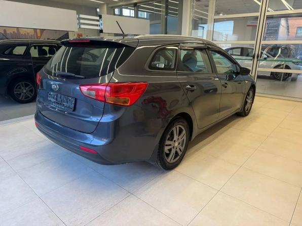 Kia Ceed II с пробегом 2012 года, цена 750 000 рублей, 200529 км, универсал, Автокод Объявления