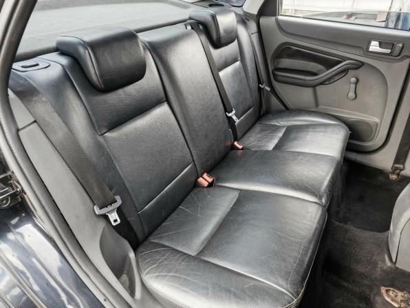 Ford Focus II с пробегом 2005 года, цена 349 000 рублей, 291441 км, седан, Автокод Объявления
