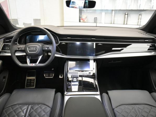 Audi Q8 I (4M) Рестайлинг с пробегом 2024 года, цена 12 500 000 рублей, 5933 км, внедорожник, Автокод Объявления