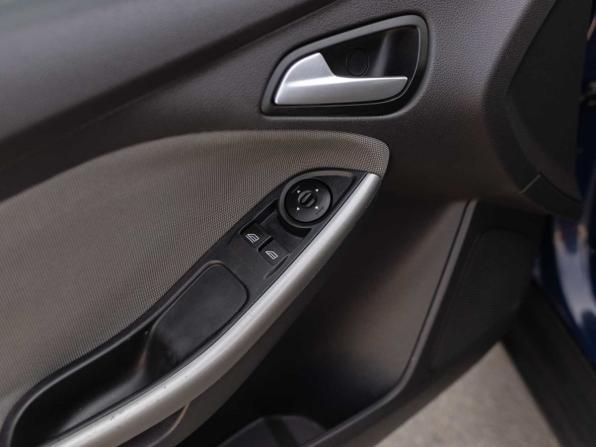 Ford Focus III с пробегом 2012 года, цена 600 000 рублей, 224865 км, хэтчбек, Автокод Объявления