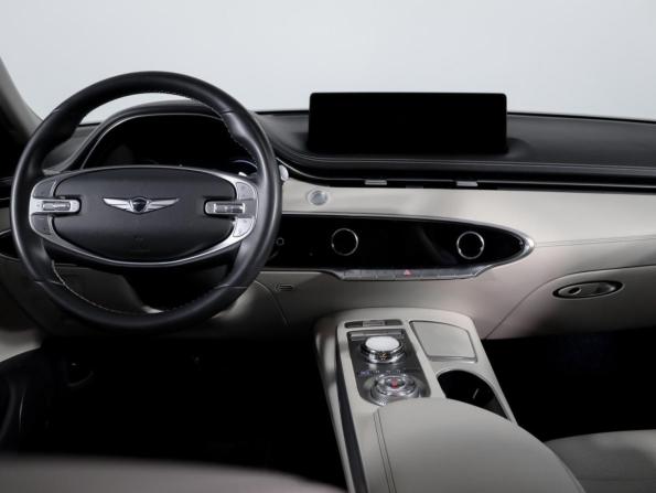Genesis GV70 I с пробегом 2021 года, цена 4 446 647 рублей, 55052 км, внедорожник, Автокод Объявления