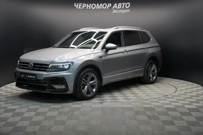 Volkswagen Tiguan II Рестайлинг с пробегом 2020 года, цена 3 100 000 рублей, 82000 км, внедорожник, Автокод Объявления