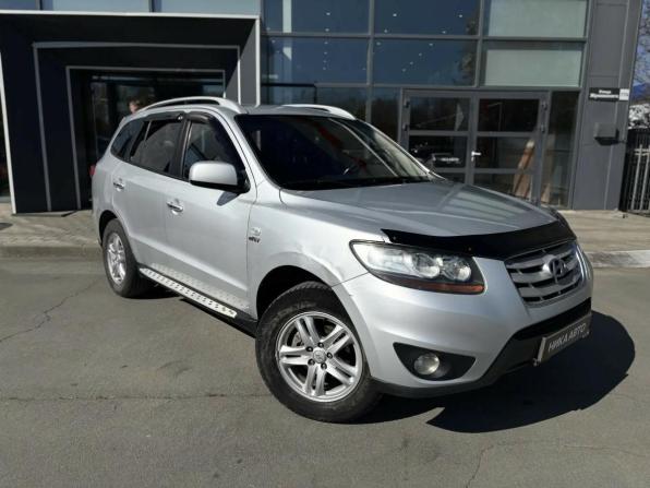 Hyundai Santa Fe II Рестайлинг с пробегом 2011 года, цена 1 229 000 рублей, 244179 км, внедорожник, Автокод Объявления