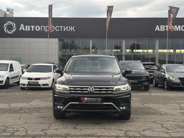 Volkswagen Tiguan II с пробегом 2019 года, цена 2 840 000 рублей, 73347 км, внедорожник, Автокод Объявления