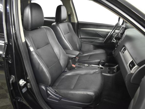 Mitsubishi Outlander III Рестайлинг с пробегом 2014 года, цена 1 670 200 рублей, 113760 км, внедорожник, Автокод Объявления