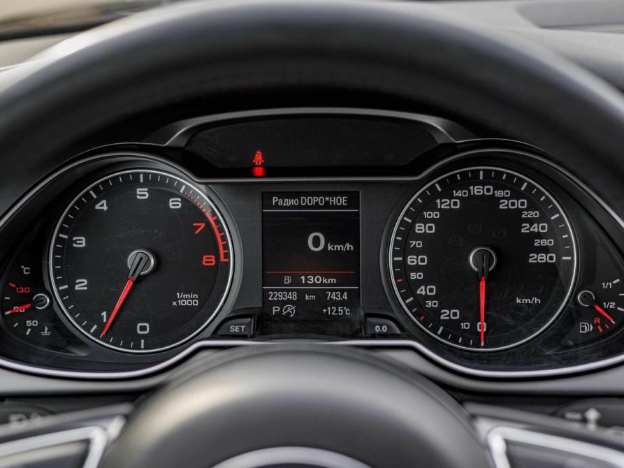 Audi A4 IV (B8) Рестайлинг Санкт-Петербург  - изображение 5