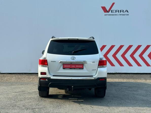 Toyota Highlander II (XU40) Рестайлинг с пробегом 2012 года, цена 1 940 000 рублей, 185001 км, внедорожник, Автокод Объявления