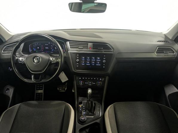 Volkswagen Tiguan II с пробегом 2019 года, цена 2 190 000 рублей, 134997 км, внедорожник, Автокод Объявления