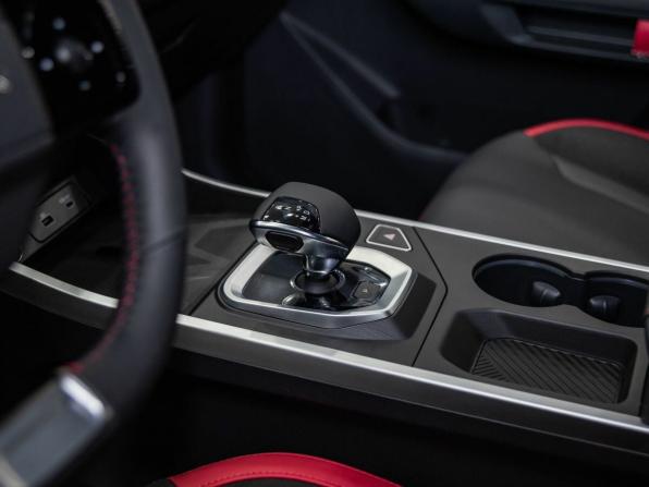 JETOUR DASHING I с пробегом 2026 года, цена 3 029 900 рублей, 10 км, внедорожник, Автокод Объявления